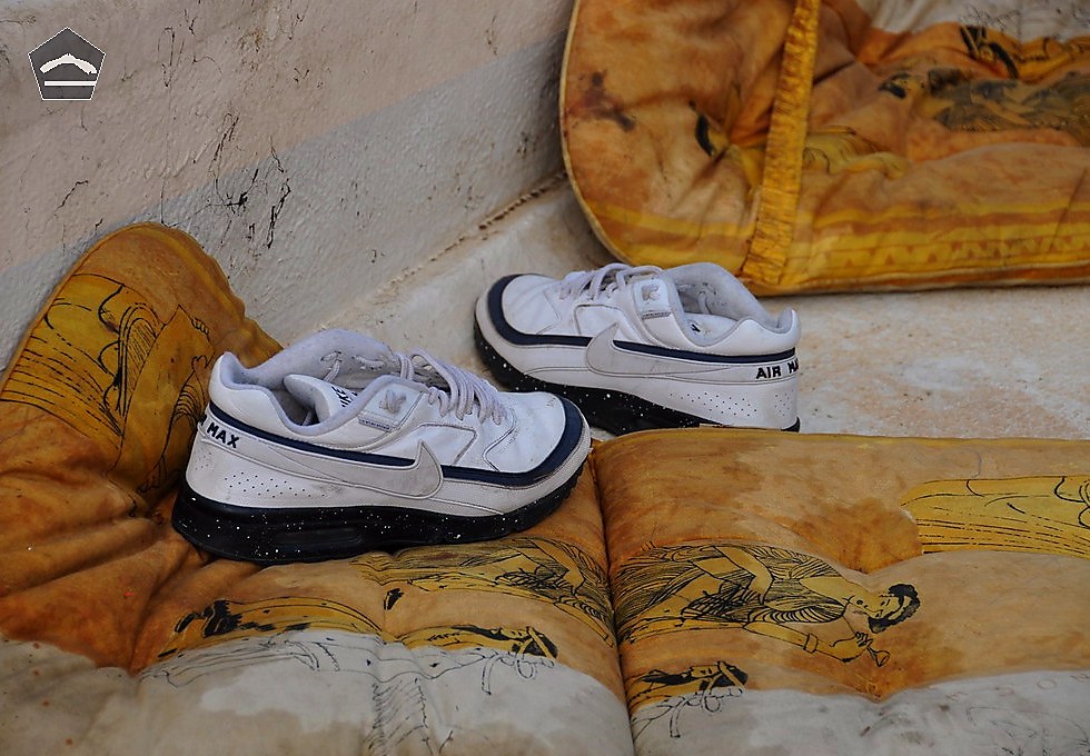 How a real shoe store builds a seasonal catalog at Aurel shoe photo