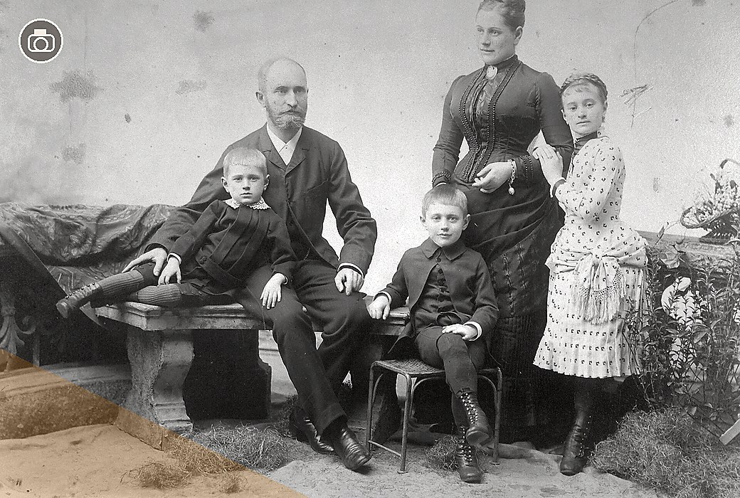 real photo studio section